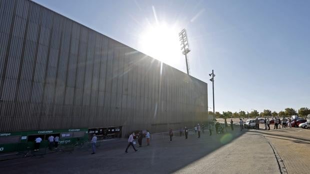 Córdoba CF | La afición blanquiverde destaca «el acierto del club con la campaña de abonados»