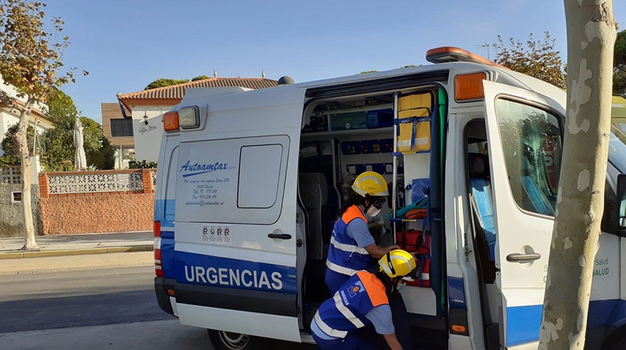 Una ambulancia de los servicios sanitarios de urgencias