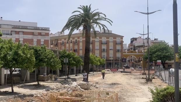 Arrancan las obras para atajar las inundaciones en el entorno de la estación de autobuses de Cabra