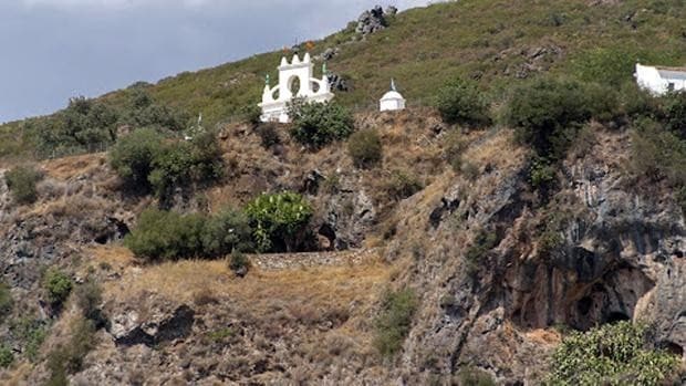 Las cuevas de Alájar y de la Peña de Arias Montano podrán visitarse en un tour virtual