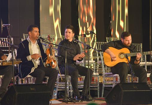 Hamid Ajbar Flamenco Fusión, durante un concierto