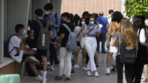 Selectividad en Córdoba 2022 | 4.522 estudiantes se matriculan en las pruebas de acceso a la Universidad