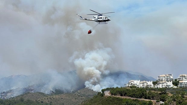 El incendio de Málaga calcina ya más de 2.000 hectáreas