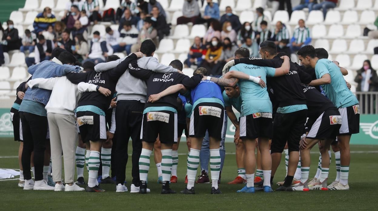 El Córdoba CF perfila una pretemporada con nueve amistosos y el Betis como principal atractivo