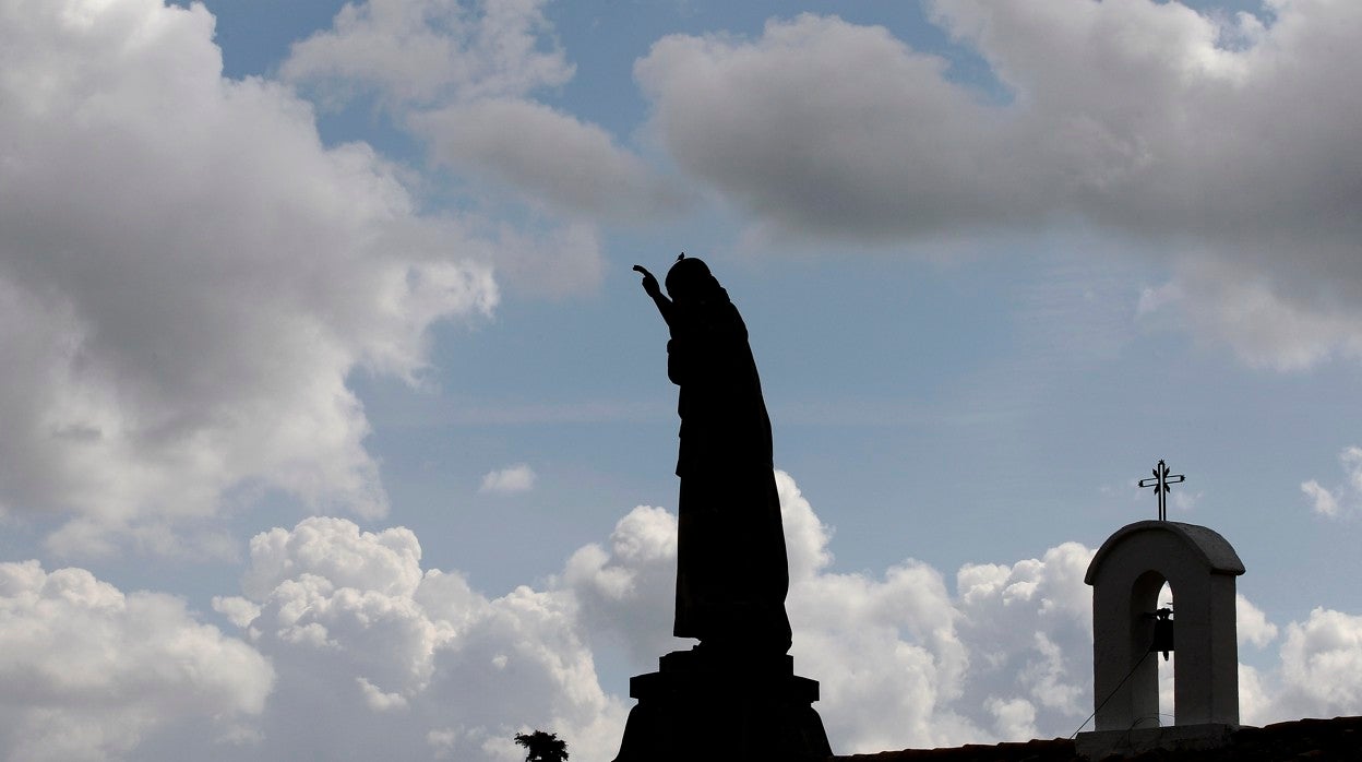 Monumento al Sagrado Corazón de Jesús en las Ermitas de Córdoba