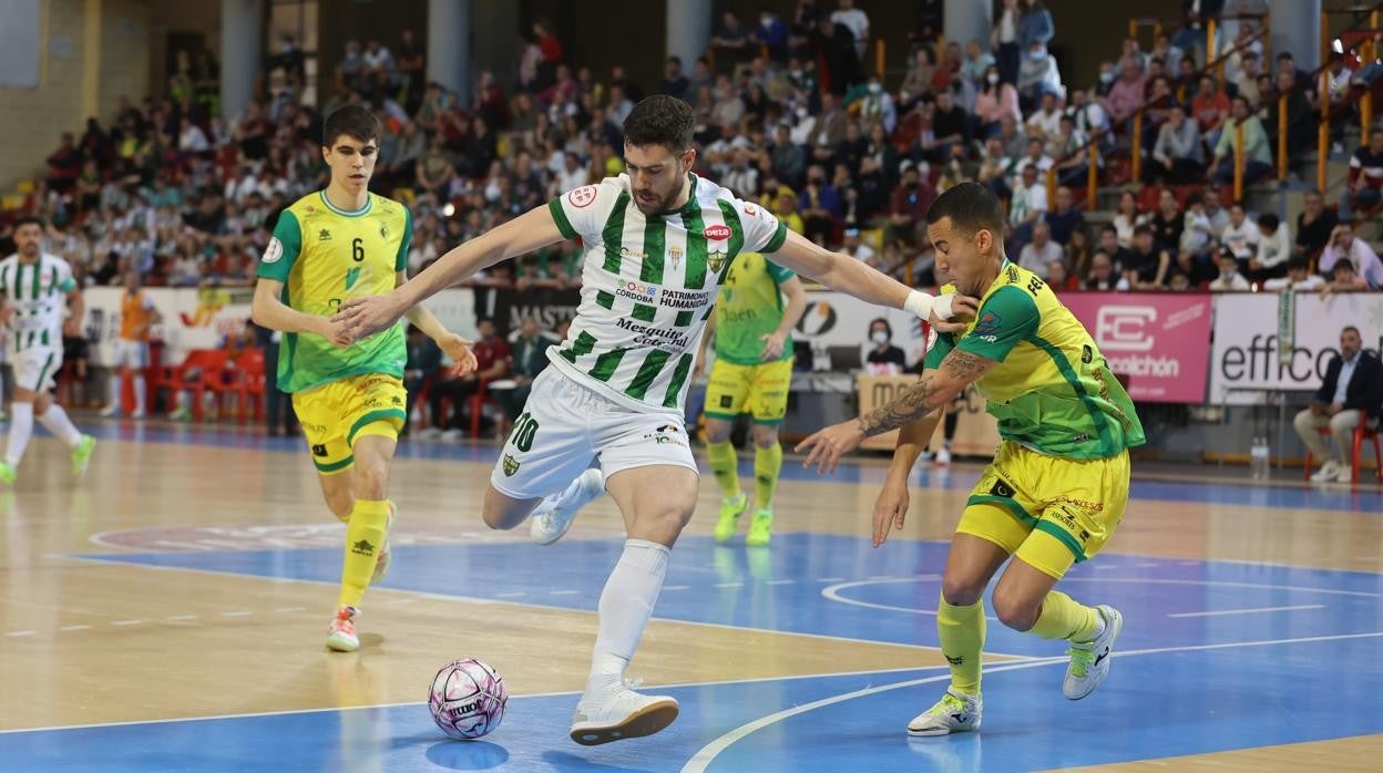 Saura durante un partido esta temporada en Vista Alegre