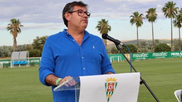 El Córdoba CF ya negocia una compensación económica con el Deportivo por Isi Gómez