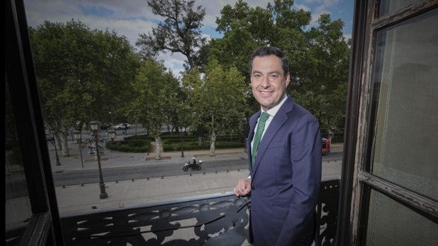 Juanma Moreno: «Andalucía ha marcado otro rumbo a la política en España»