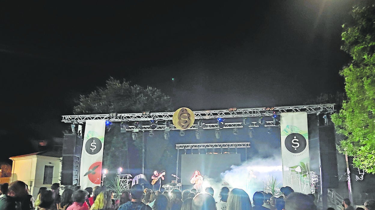 El festival 'Sonraíz' de Carcabuey