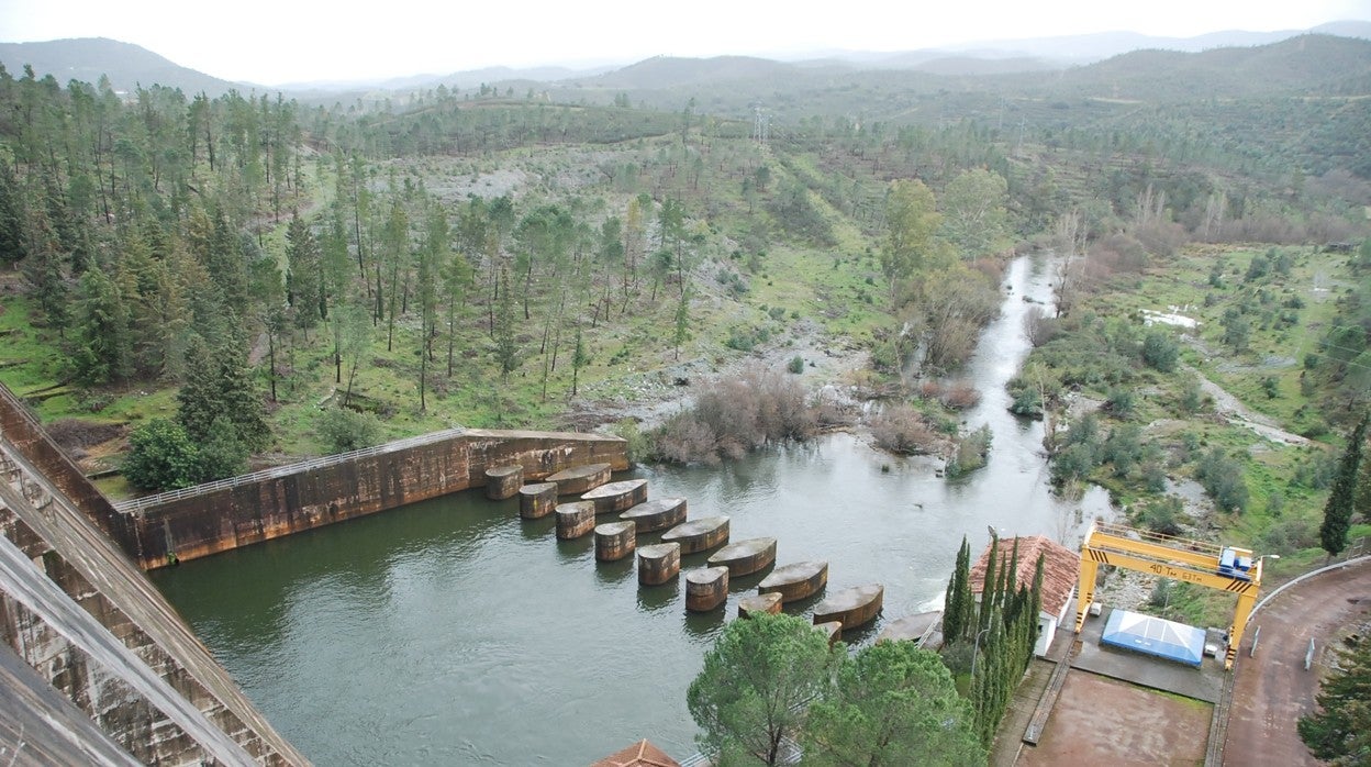 Pantano de Aracena en marzo de 2022