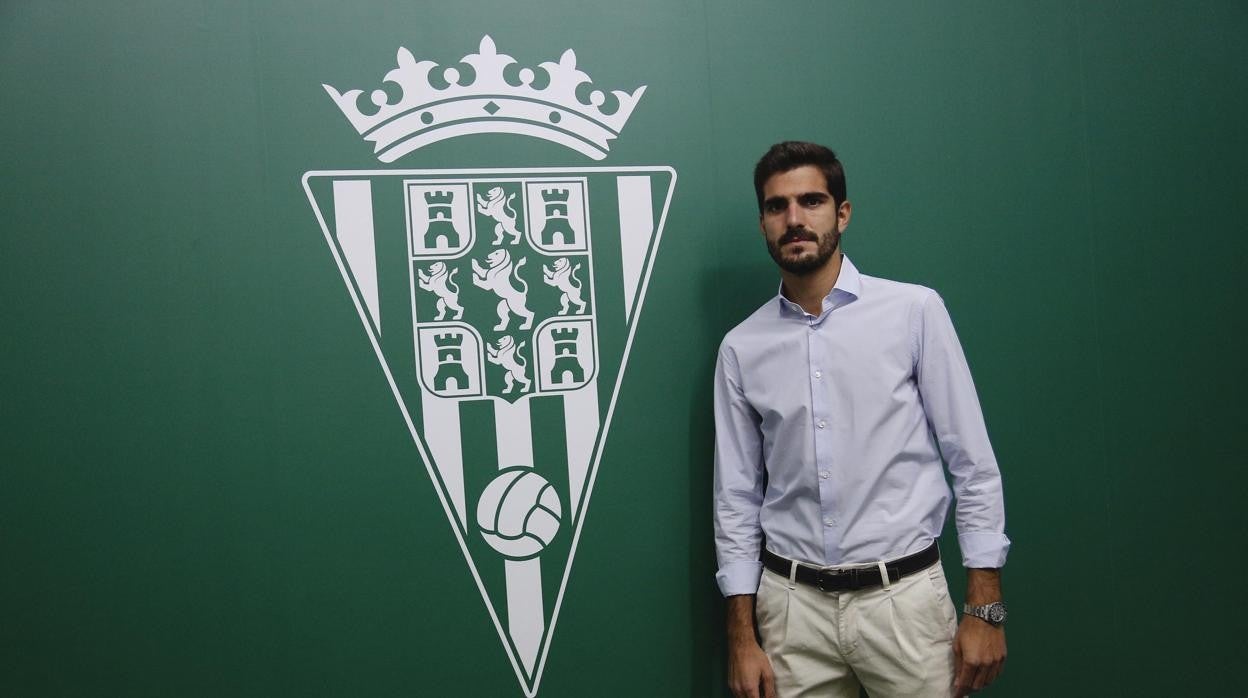 El central del Córdoba CF Bernardo Cruz