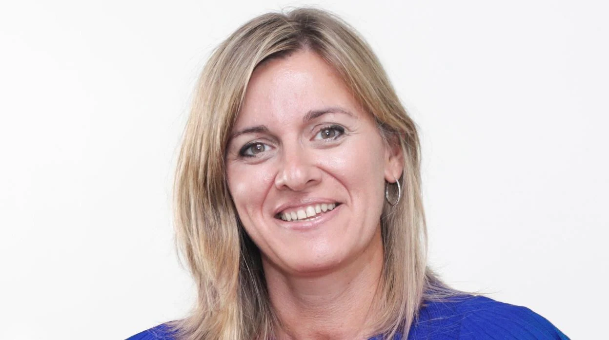 Amalia Santallusia, directora de Recursos Humanos en Fluidra.