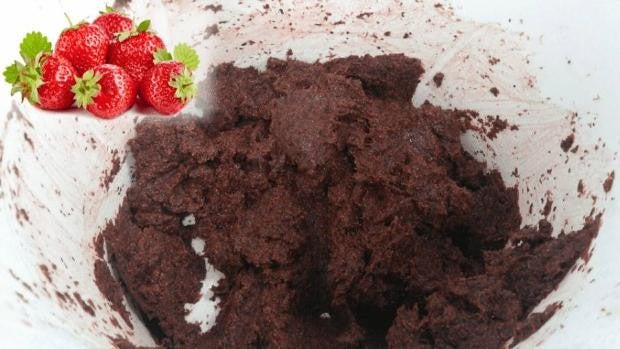 Las bacterias producen biogás a partir de restos de fresas