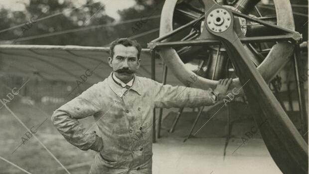 La carrera aérea París-Madrid que le costó la vida al ministro francés de la Guerra