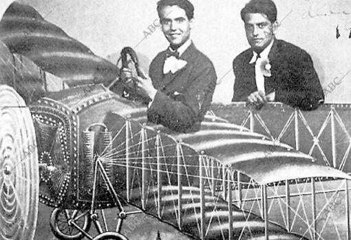 Federico García Lorca y Luis Buñuel, en las fiestas de San Antonio de la Florida.