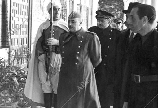 El Generalísimo Franco, con Oliveira Salazar y Serrano Suñer