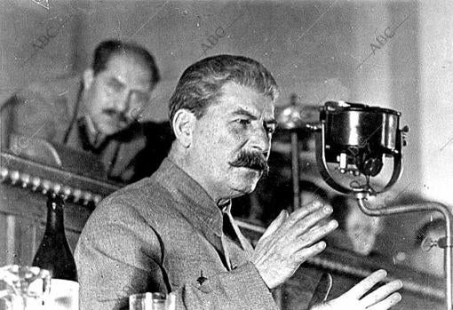 Stalin, durante uno de sus discursos