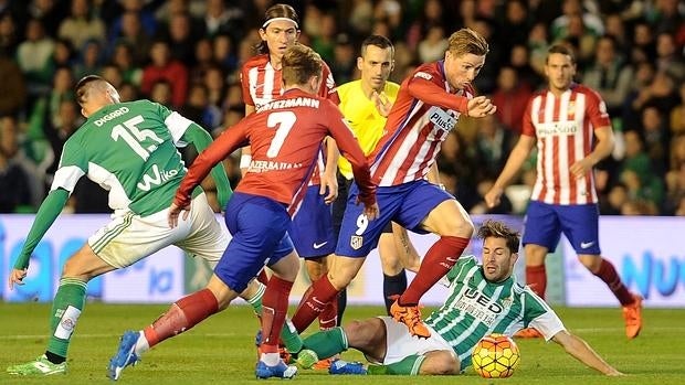 Pletórico en defensa, escaso en ataque
