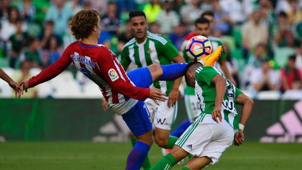 El Atlético asegura el podio