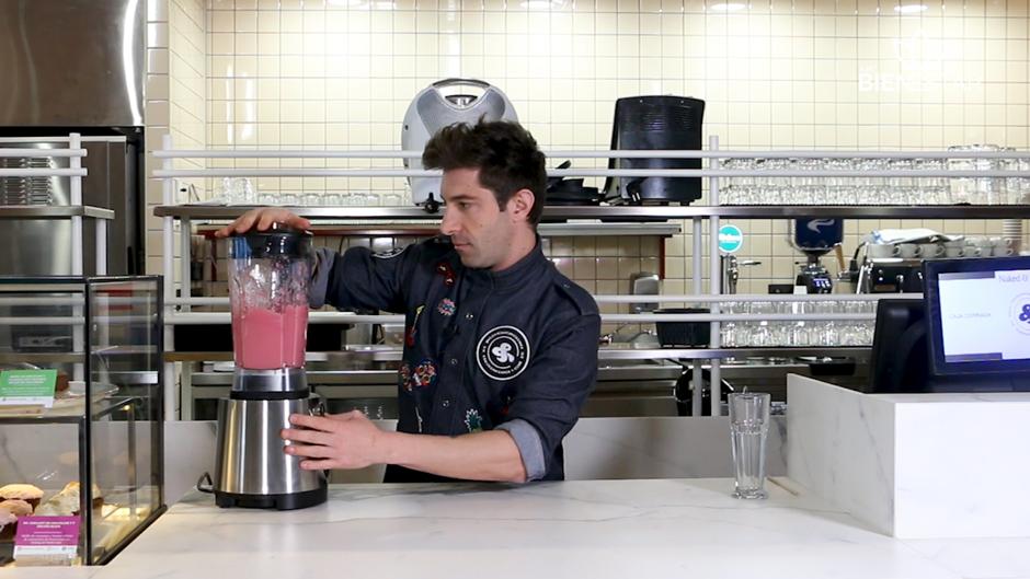 La receta del batido perfecto para después de entrenar, paso a paso con el Chef Bosquet