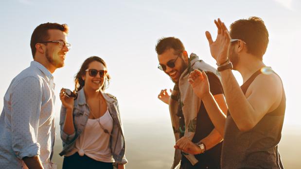 Adiós a la autoayuda: ser feliz no es tan fácil como te hacen creer