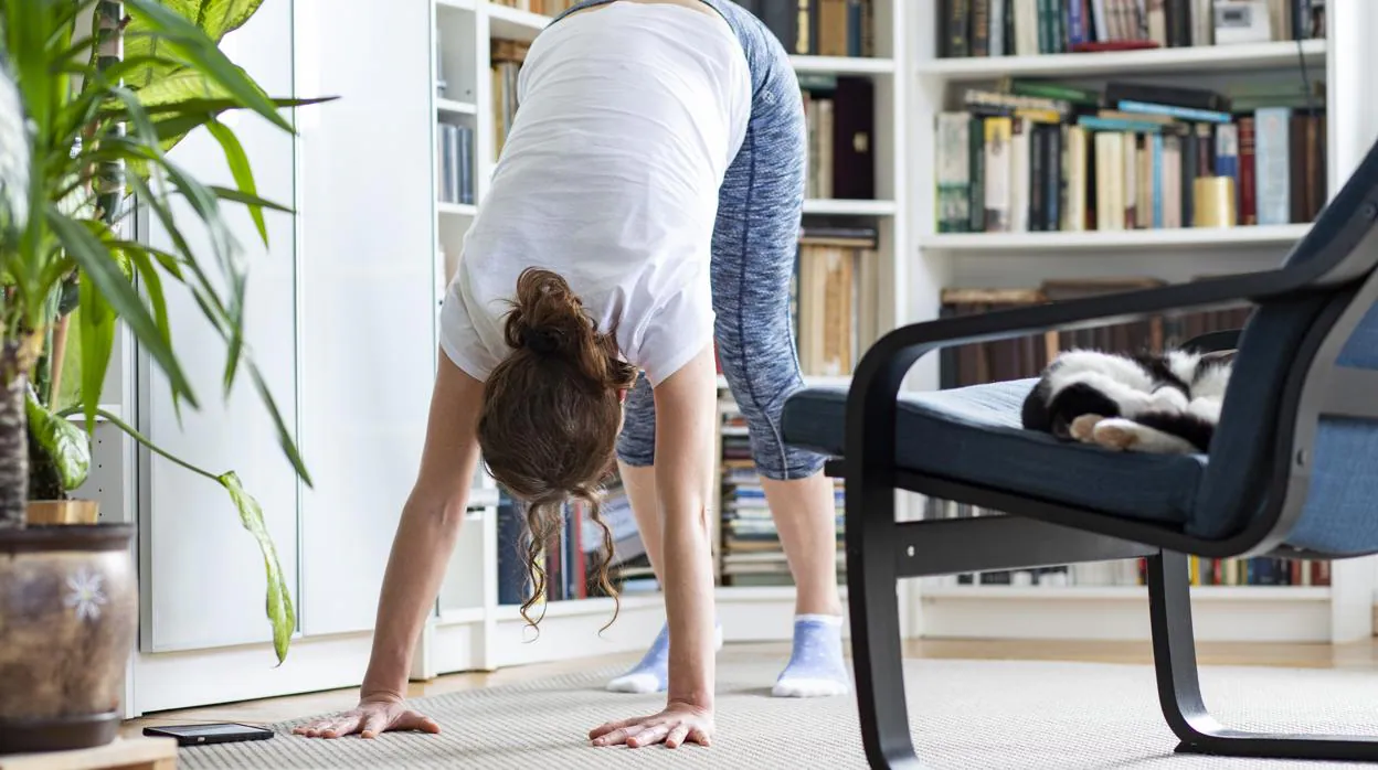 Cómo hacer ejercicio en casa con cabeza: empieza por corregir estos errores