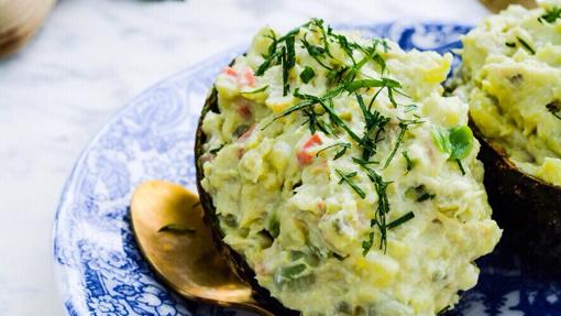 Ensaladilla de aguacate.