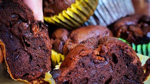 Muffins de chocolate.