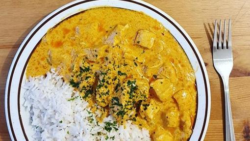 Pollo al curry.