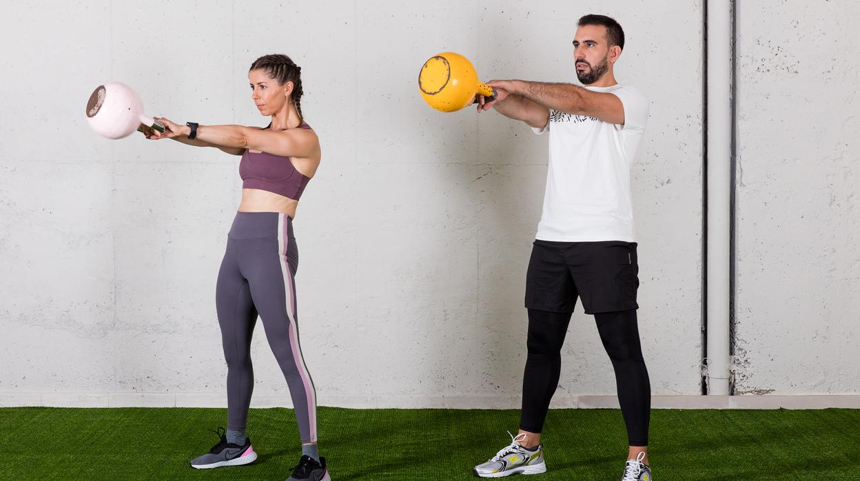 El entrenador personal Juanjo Rodríguez, durante una de las sesiones para Workout on line