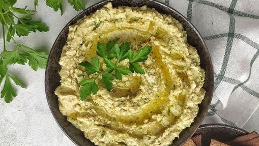 Hummus de perejil.