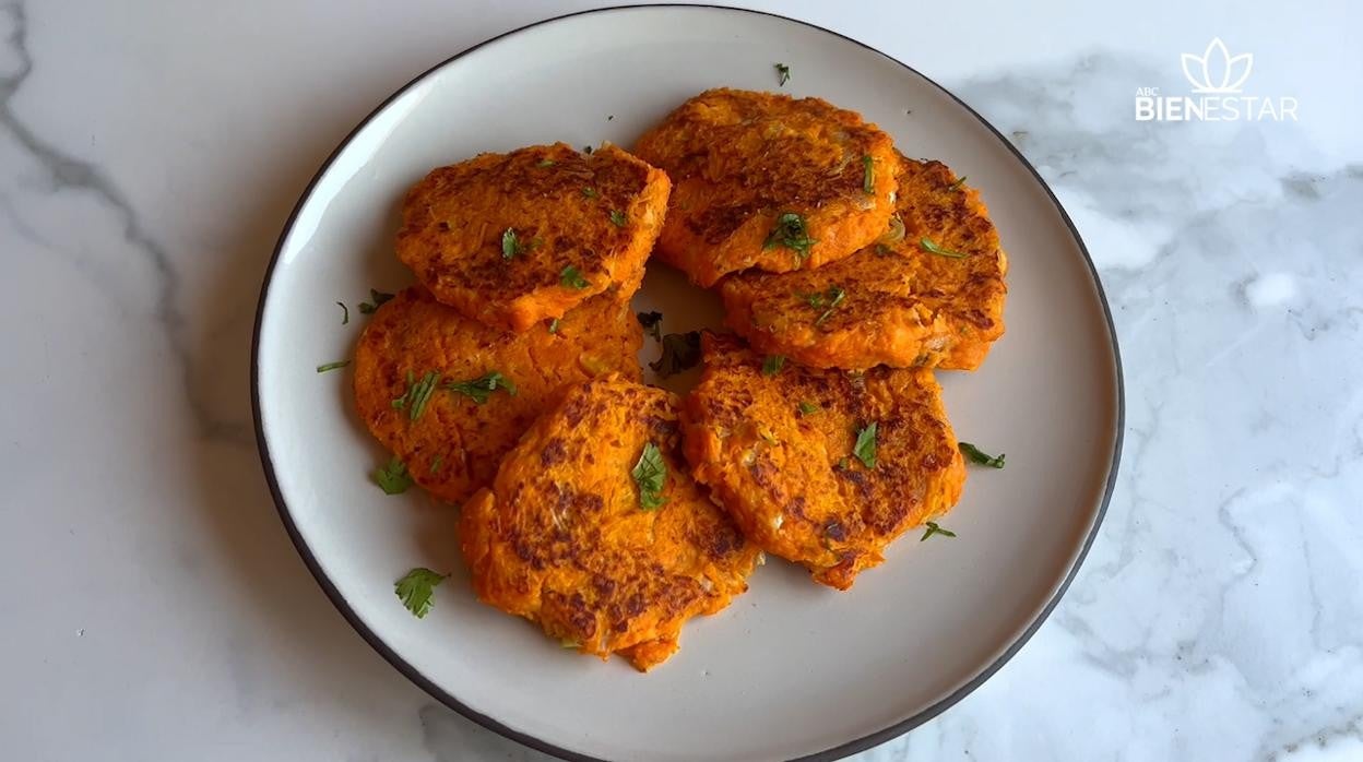 Las hamburguesas de boniato y zanahoria que te harán olvidar las tradicionales.