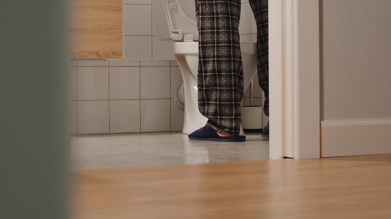 Hacer pis por la noche: cómo evitarlo para no interrumpir tu sueño