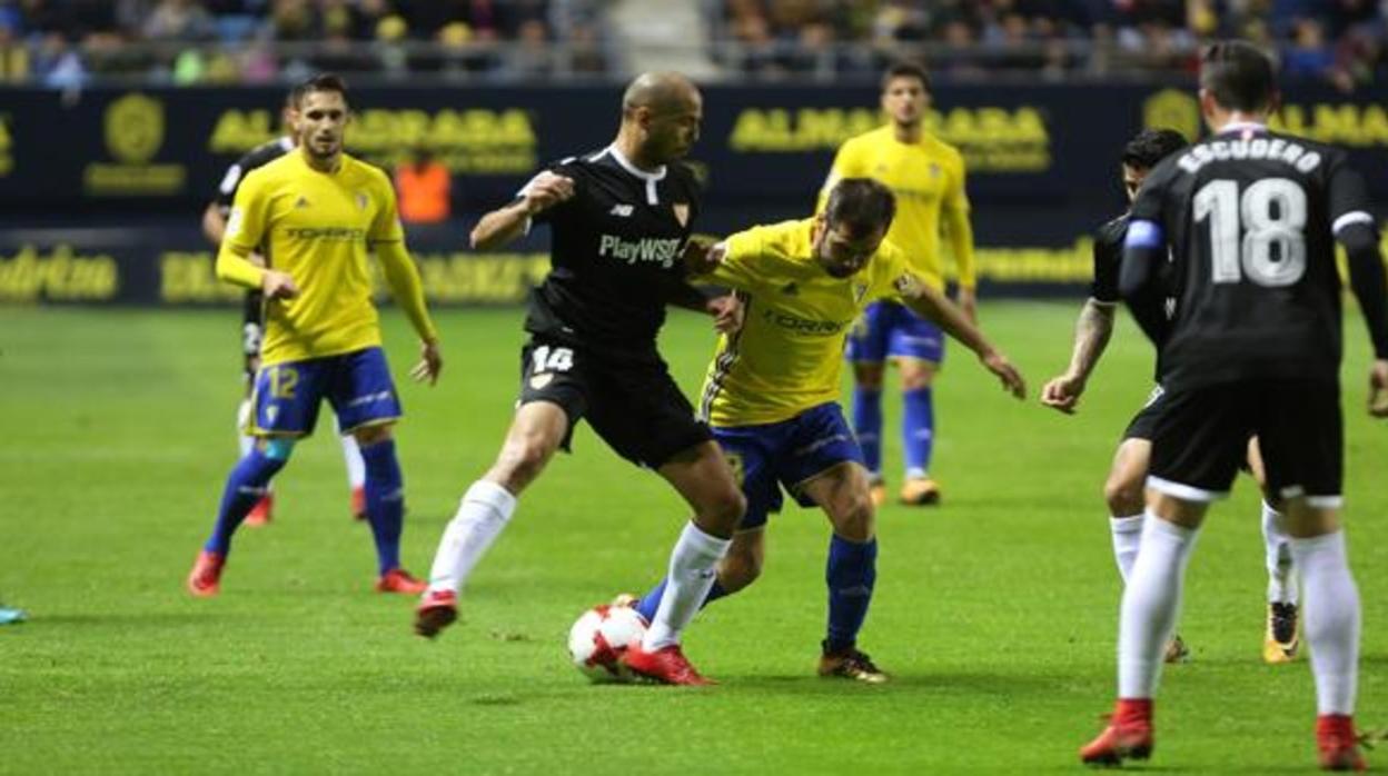 Cadiz y Sevilla deberán verse las caras el domingo en lugar del lunes