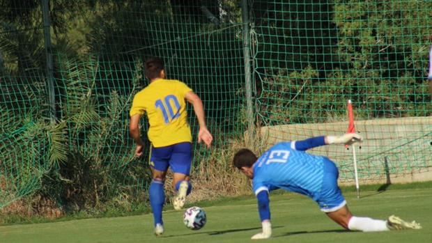 Recital del Cádiz B ante el Arcos en una nueva cita de pretemporada (4-0)