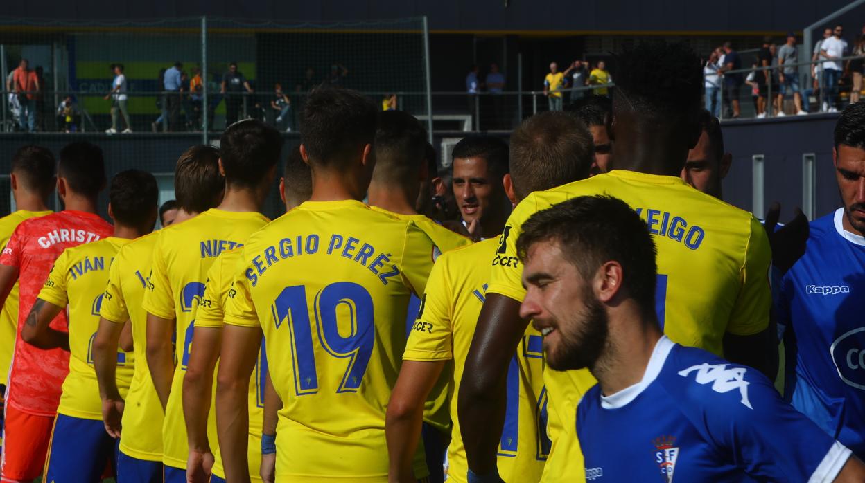 San Fernando CD y Cádiz B se vuelven a ver las caras en Segunda B.