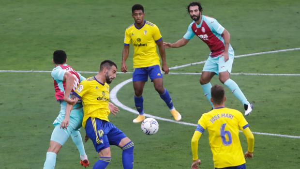 Un empate «positivo» para un vestuario que tiene clara la línea a seguir del Cádiz CF