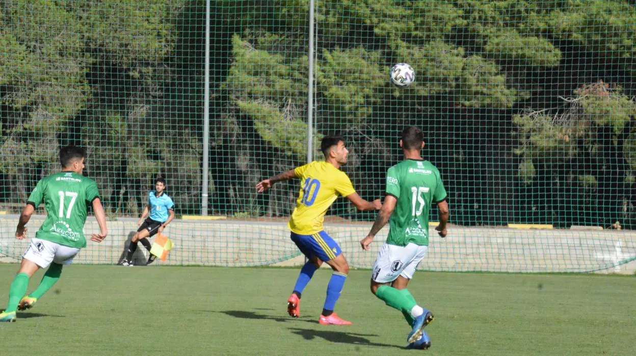 Cádiz B y Atlético Sanluqueño se reencuentran en El Rosal.