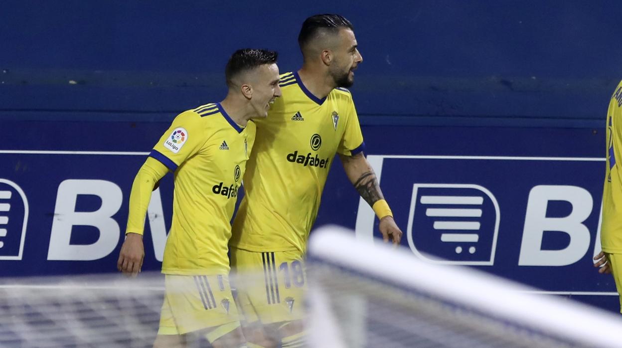 El Cádiz CF visita al Betis en el Estadio Benito Villamarín.