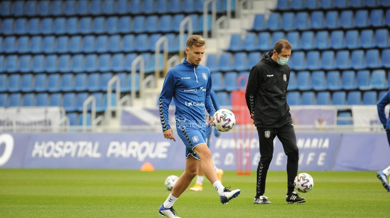 El jugador cedido por el Cádiz ya trabaja con el Tenerife.