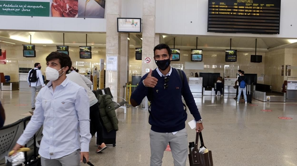 Augusto Fernández es la gran novedad en la convocatoria del Cádiz.