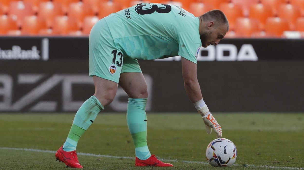 Cillessen, en el partido ante el Granada.