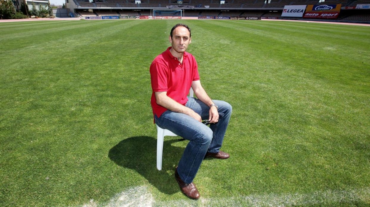 El jerezanoAntonio Poyatos, exjugador del Valencia, en Chapín.