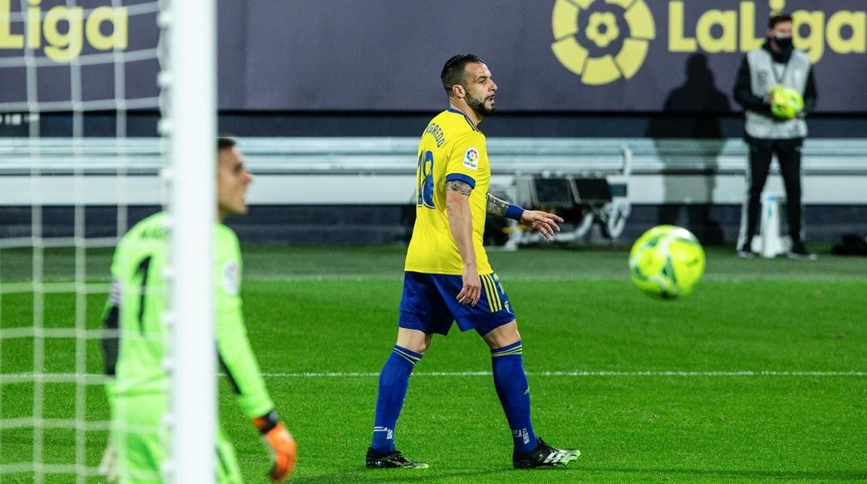 Álvaro Negredo, delantero del Cádiz CF.