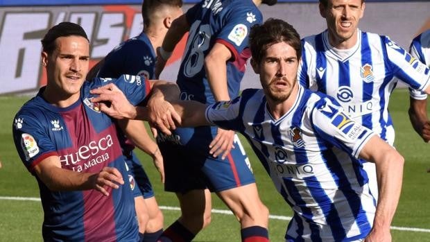 (Vídeo) El Huesca gana ‘in extremis’ a laReal, antes de visitar al Cádiz CF