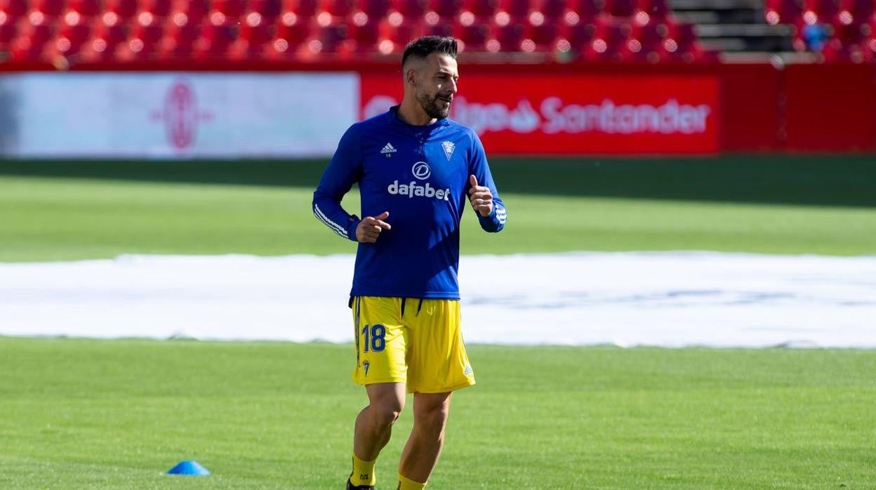 Negredo antes del partido en Granada