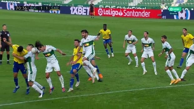 Cádiz - Elche: Horario, fecha, TV y dónde seguir online