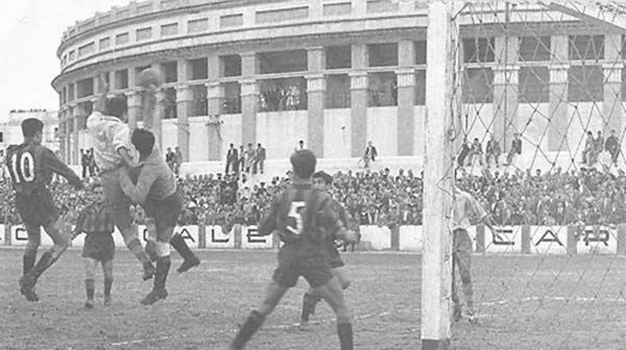 Campo de Deportes Mirandilla