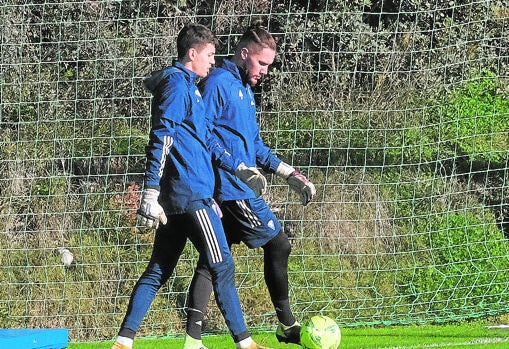 Flere con Ledesma en un entrenamiento.