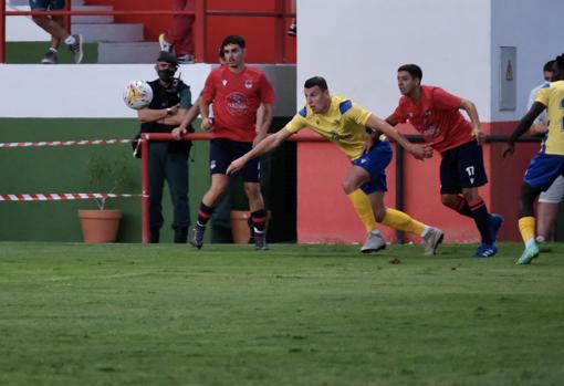 Milutin Osmajic ha debutado con buen pie en el Cádiz CF.